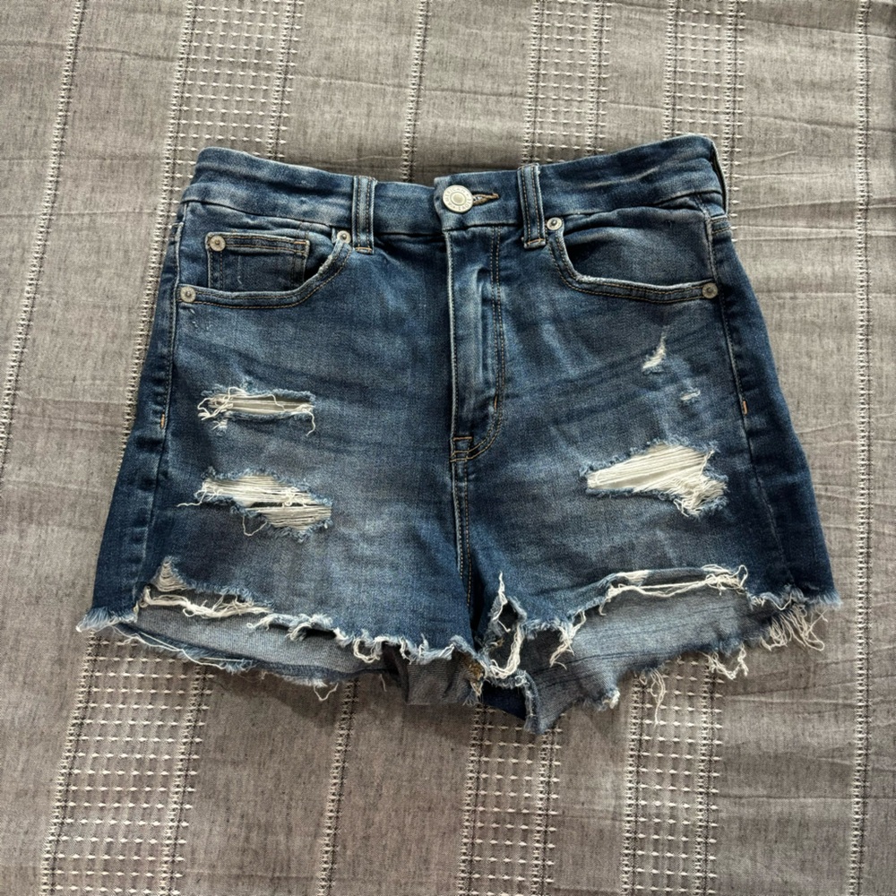 AMERICAN EAGLE JEAN SHORT
